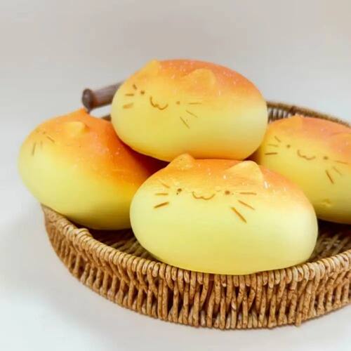 Children Cat Shape Bread Fidgets Hand Relax Slow Rising Kitt
