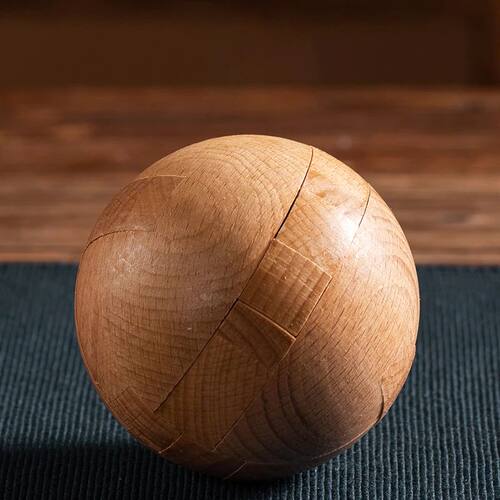 Wooden Kongming Lock,Round Ball Shaped 3D Puzzle,Brain Tease