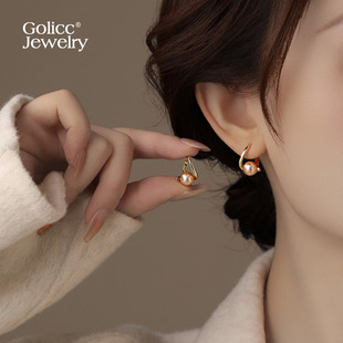 金色不规则珍珠耳扣耳环女高级感适合冬天的耳饰夸张独特漂亮耳钉