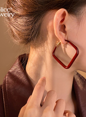 复古红色大圈圈耳环女方圆脸耳圈本命年耳钉过新年高级感夸张耳饰