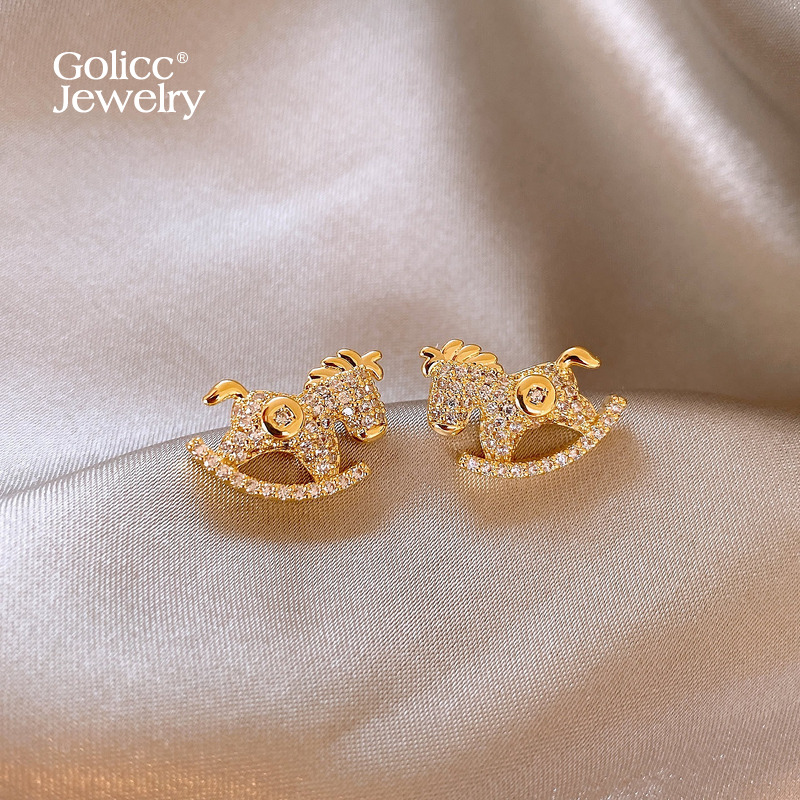 古里雅金色小马微镶耳钉高级感