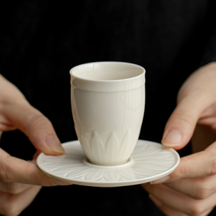 彷宋定窑白浮雕覆古莲瓣主人杯茶杯品茗杯家用功夫茶具茶杯垫茶盏
