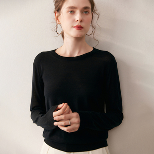 简约风扬子纱100%精纺羊毛衫女圆领套头长袖宽松纯色针织打底衫