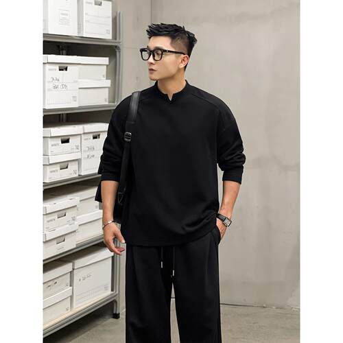 NO22WEAR显肩宽小V设计款秋季保暖德绒内搭打底衫男士长袖T恤上衣