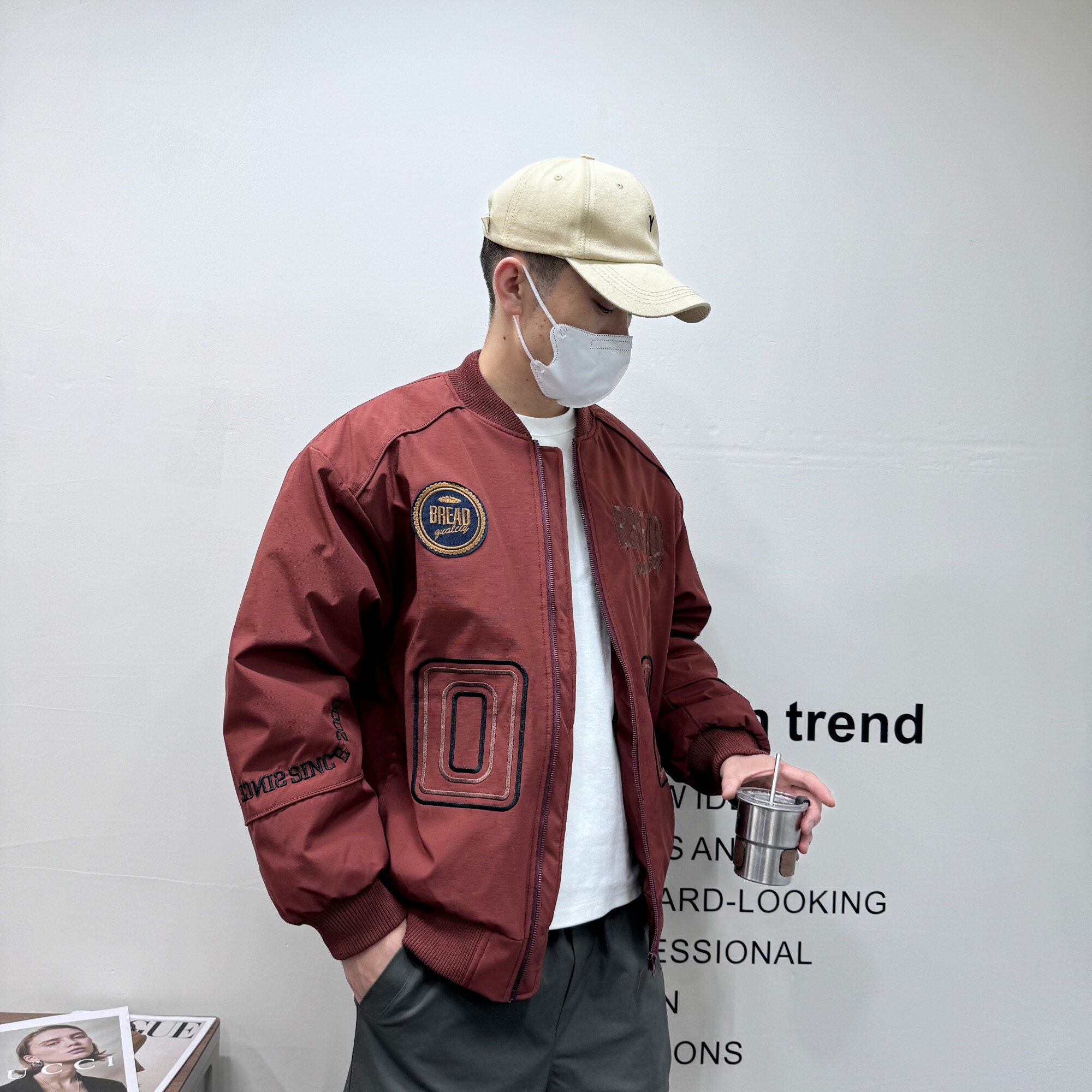 春秋季贴标刺绣字母棒球服宽松加棉加厚情侣夹克男士保暖二棉外套