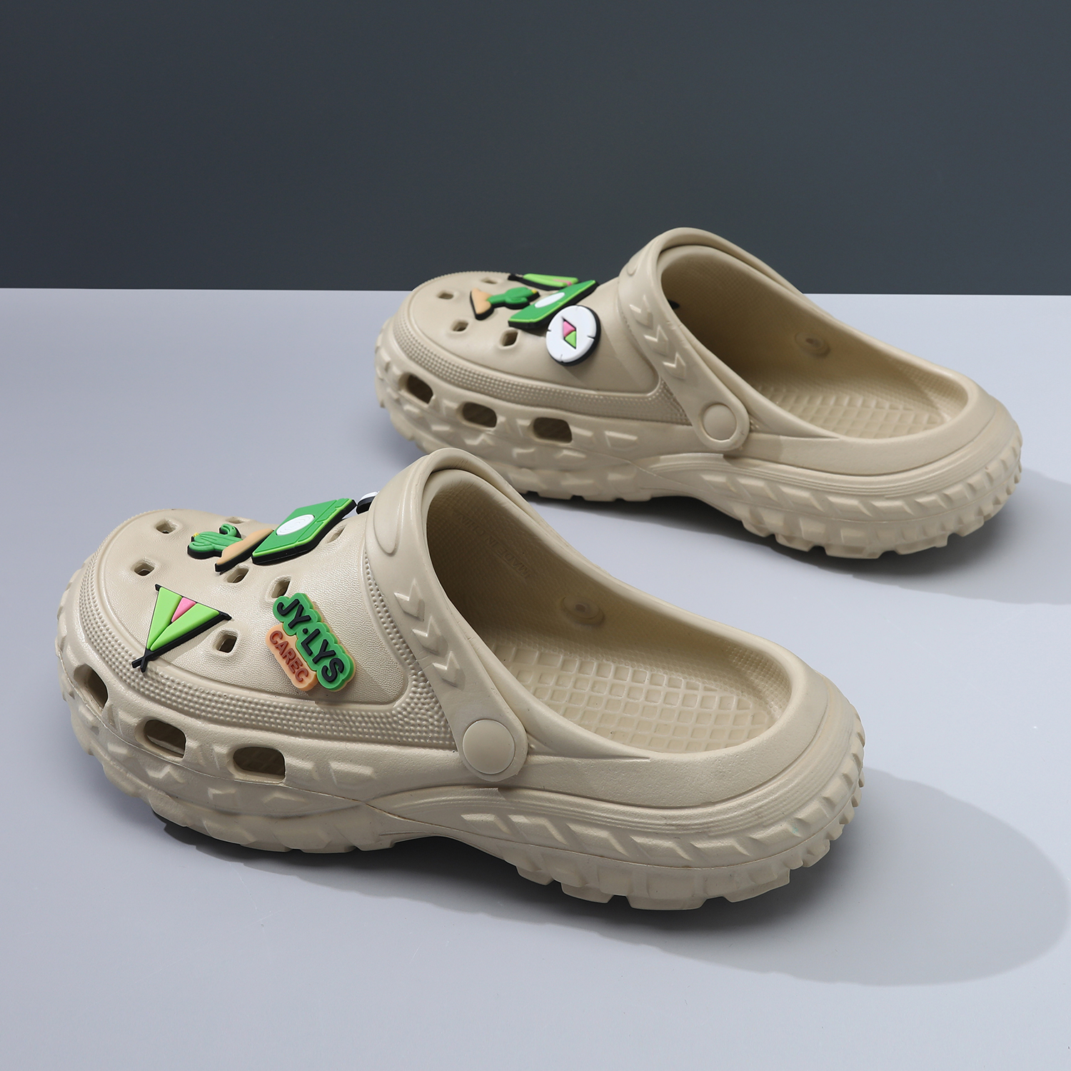 洞洞鞋男士新款夏季防滑凉拖鞋男