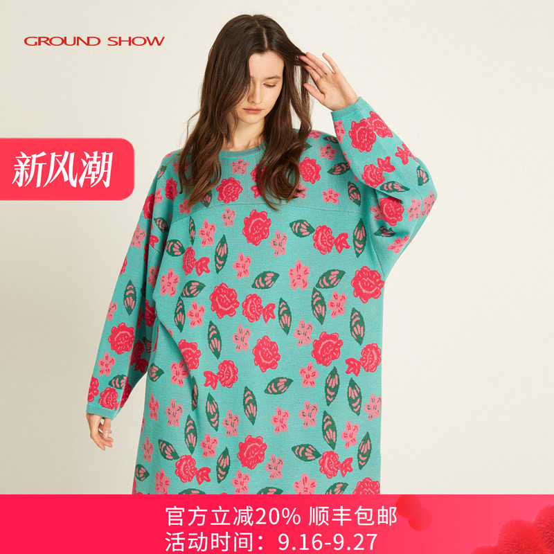 乳蓝羊毛连衣裙阁兰秀图片
