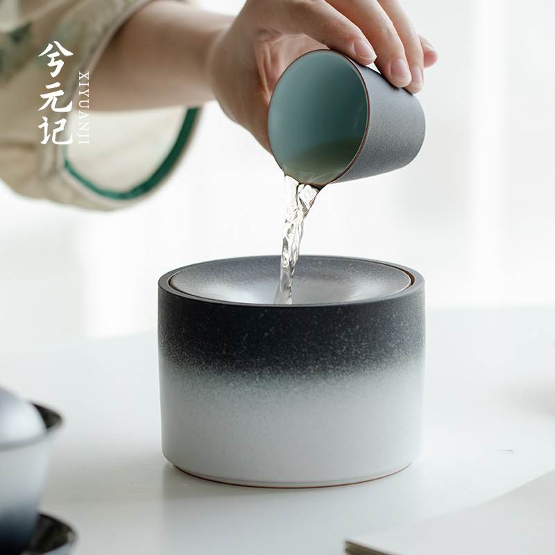 粗黑陶烟灰缸创意客厅轻奢办公室陶瓷家用带盖潮流时尚防飞灰烟缸