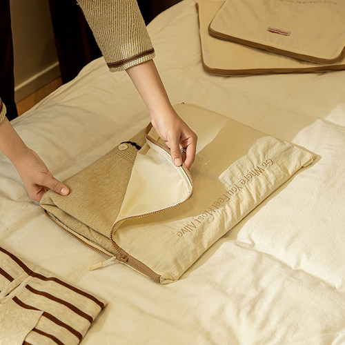 内衣收纳包防泼水防刮耐磨设计