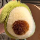 可爱獭兔毛牛油果汽车钥匙扣毛绒公仔书包挂件