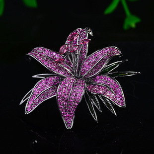 胸花设计感小众别针饰品礼物 奢华重工满钻花朵胸针高档女精致时尚