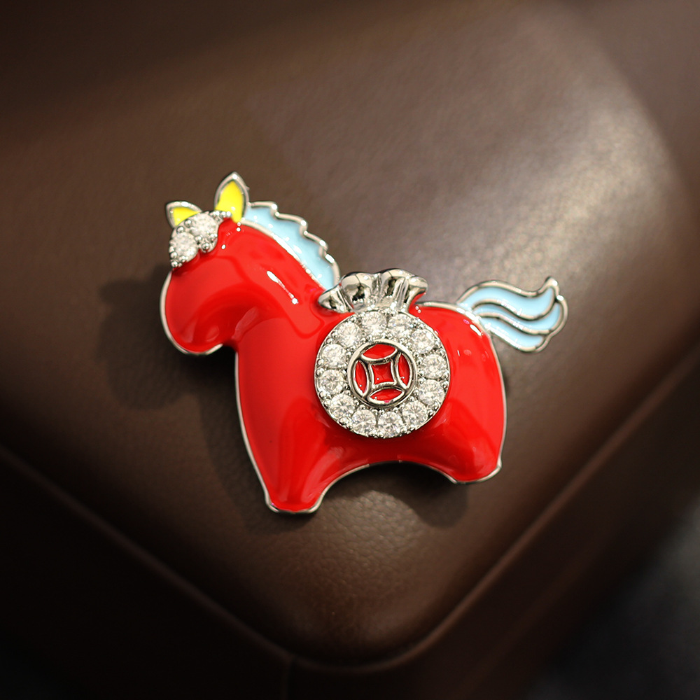 可爱创意滴油红色小马驹胸针