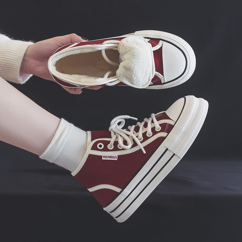 人本高帮加绒帆布鞋女2024秋冬新款百搭红色板鞋冬季厚底保暖棉鞋