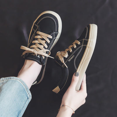 人本女款低帮平底透气帆布鞋