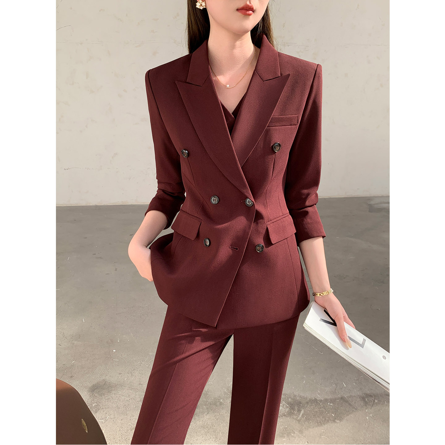 2025秋季安可拉红职业女裤套装