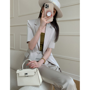 套装 高级感西服2025新款 夏季 休闲小香风职业正装 杏色薄款 女士西装