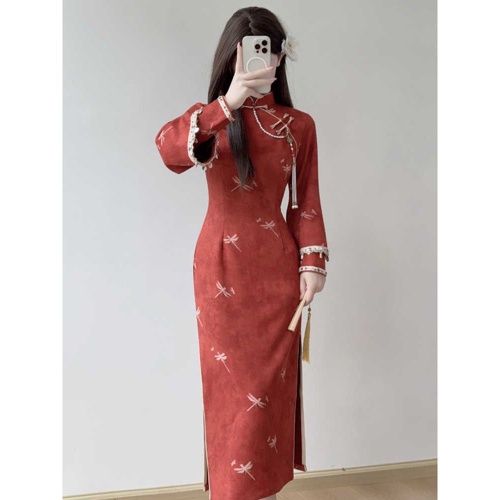 新中式复古红色旗袍2025新款秋冬改良国风年轻款少女订婚领证日常