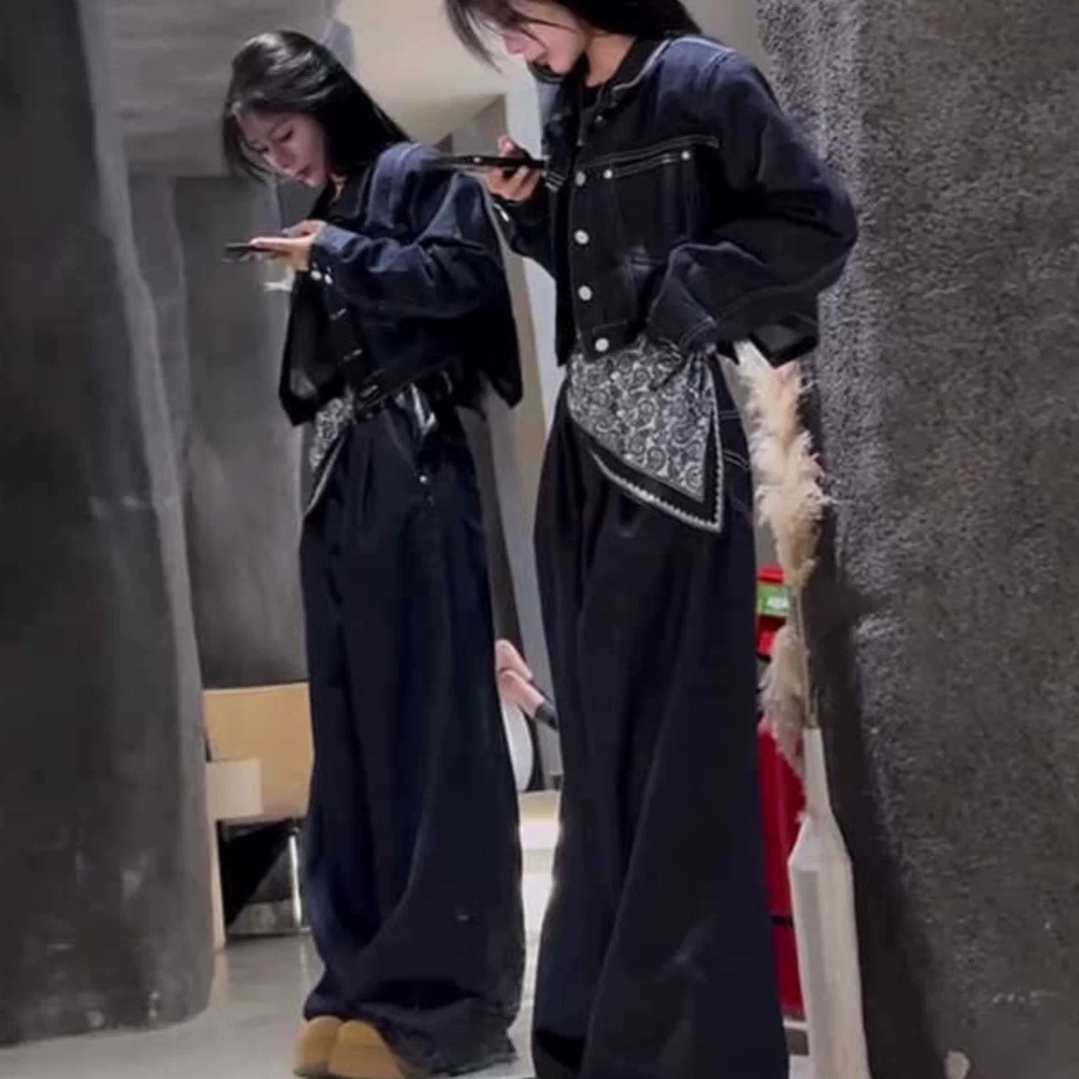 秋装2025新款韩系穿搭一整套高级感工装牛仔外套阔腿裤长裤两件套