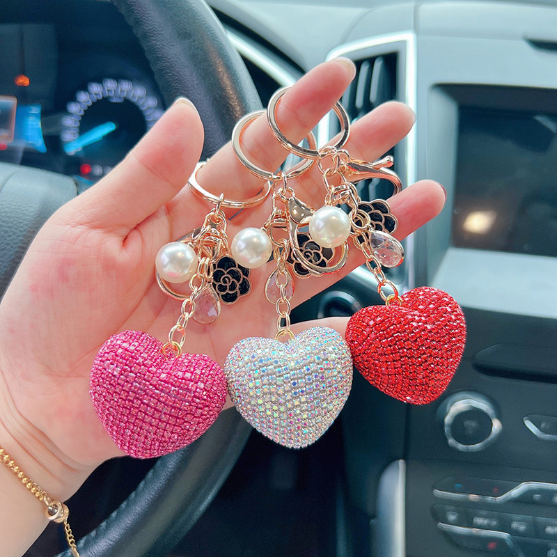 时髦山茶花元素满钻爱心钥匙扣女生精致桃心车用钥匙链背包挂件潮