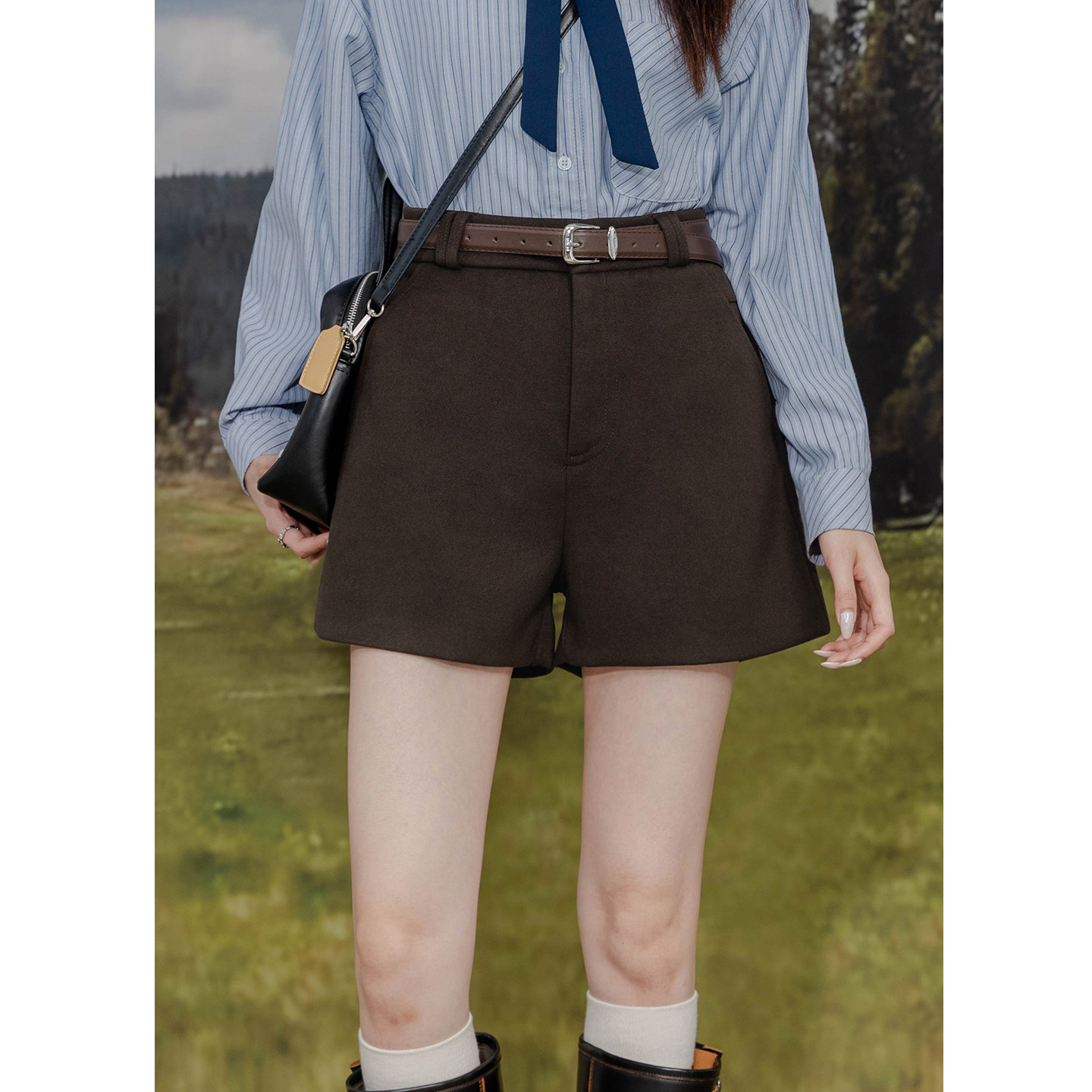 美拉德棕色毛呢短裤女秋冬季配靴子外穿靴裤复古咖色阔腿西装裤,运动/瑜伽/健身/球迷用品,瑜伽t恤,淘宝优惠券,粉丝福利购,淘宝优惠卷