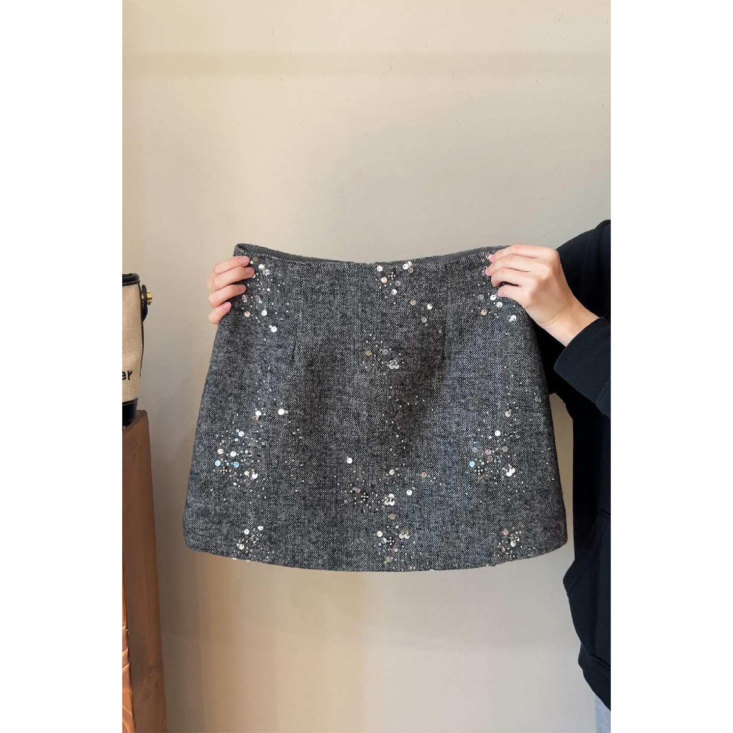 小香风重工亮片半身裙女秋冬新款高腰显瘦a字短裙灰色毛呢包臀裙,女装/女士精品,半身裙,淘宝优惠券,粉丝福利购,淘宝优惠卷