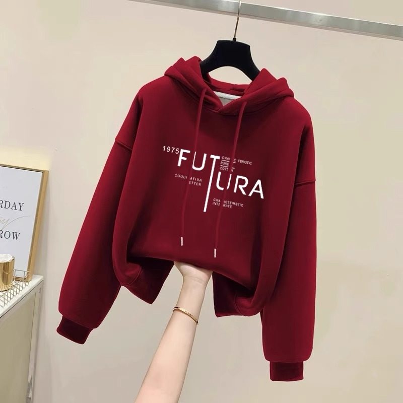 酒红色连帽短款卫衣女秋冬新款加绒加厚休闲百搭字母印花套头上衣