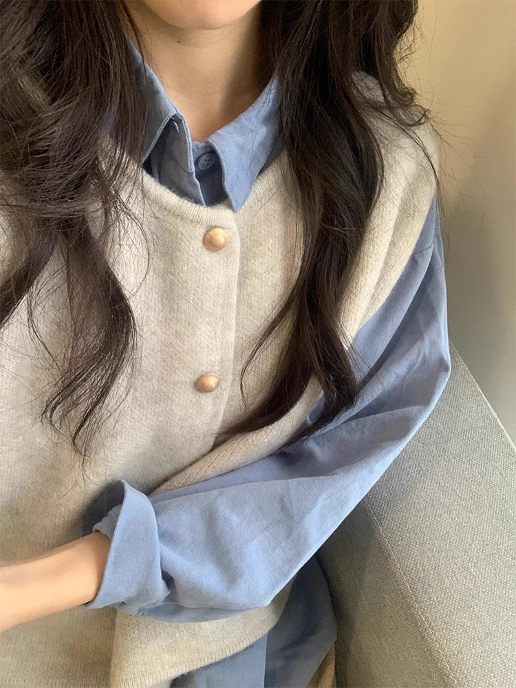 小金扣针织马甲开衫女秋冬新款衬衫叠穿外穿背心韩系宽松坎肩上衣