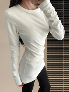 白色内搭德绒打底衫女秋冬中长款遮屁股上衣修身加绒正肩长袖t恤