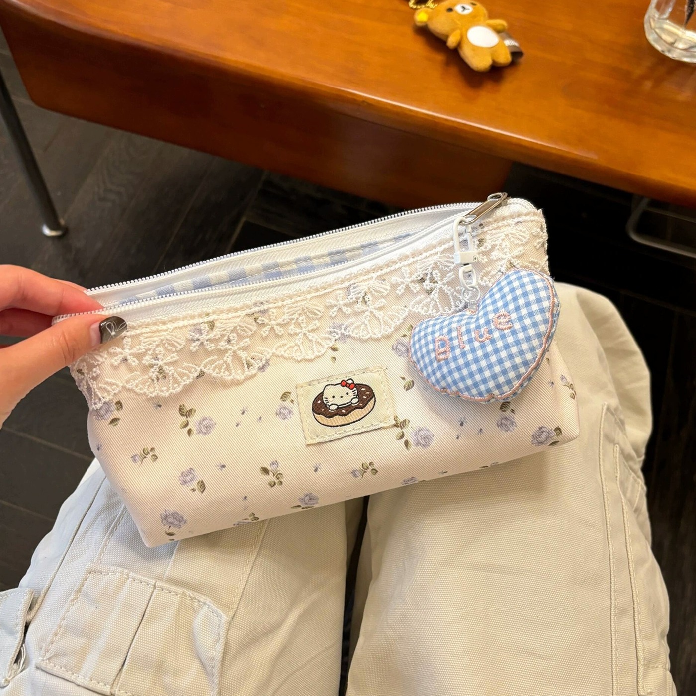 韩系碎花笔袋高颜值ins风少女心2025新款小众不撞款小红书同款奶呼呼可爱文具盒大容量学生文具收纳化妆包女