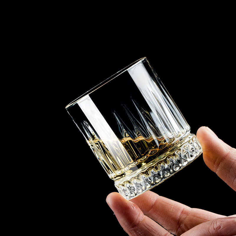 100ml二两白酒杯家用套装轻奢高档描金2两杯一口杯洋酒啤酒烈酒杯,餐饮具,白酒杯,淘宝优惠券,粉丝福利购,淘宝优惠卷