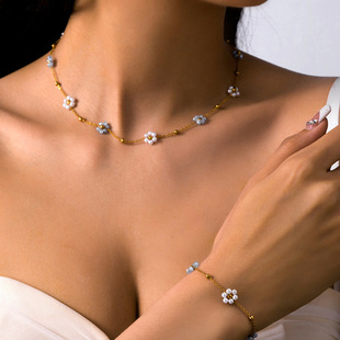 跨境新款ins度假风小清新花朵串珠项链手链小花choker夏日锁骨链