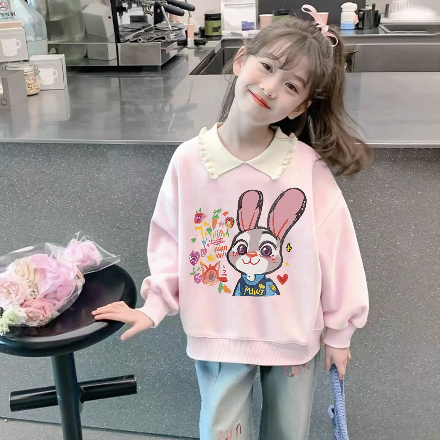女童超好看纯棉卫衣套头2026春秋冬季新款兔子宝宝一体绒翻领上衣
