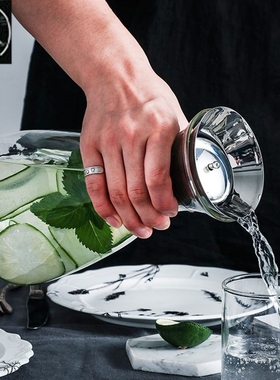 Large Capacity Kettle Drip-Free Glass Pitcher with Lid High