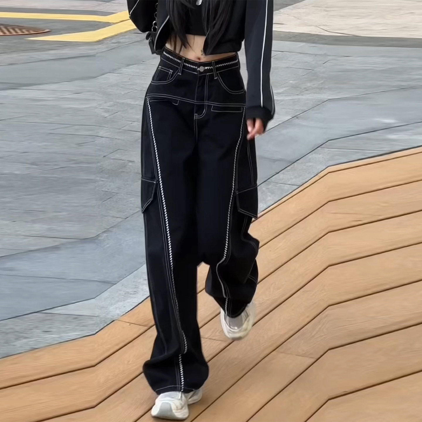 黑色美式高腰阔腿裤女2025秋冬新款设计感宽松显瘦百搭弯刀工装裤,女装/女士精品,大码裤装,淘宝优惠券,粉丝福利购,淘宝优惠卷