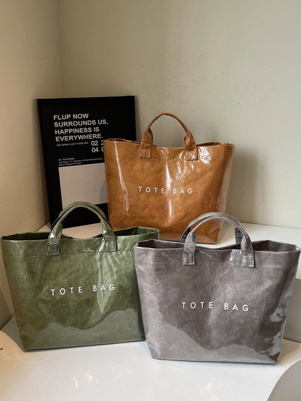 New Large Capacity DuPont Paper Transparent Waterproof Jelly PVC Tote Bag for Work, Commuting, Travel and Mother's Handbag - Thumbnail 2