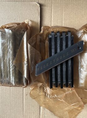 美工刀片100片装通用18mm宽度合金钢黑刀片 防锈油纸包装