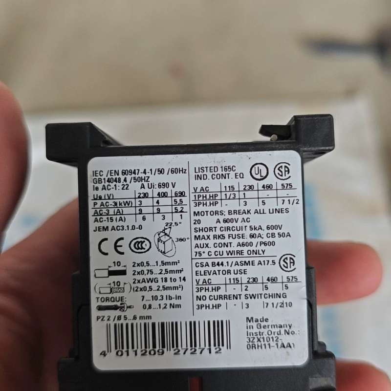 议价：接触器3ZX1012-0RH11-1AA1，辅助3RH