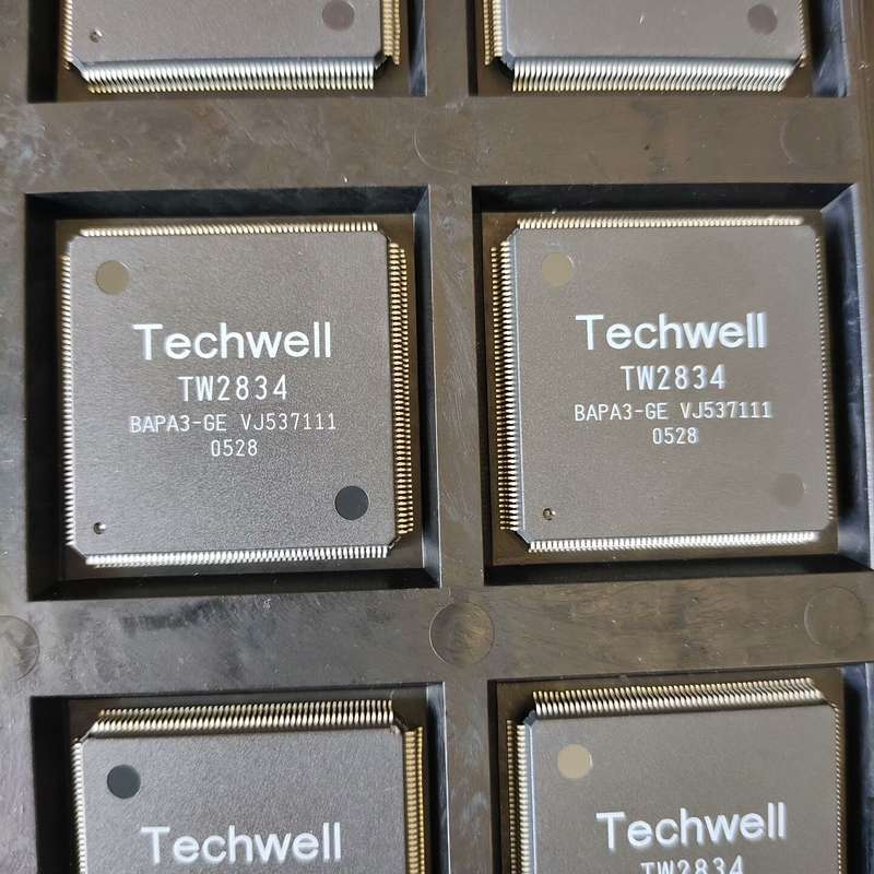 议价：TW2834 QFP208 液晶芯片 BAPA3-GE 视频