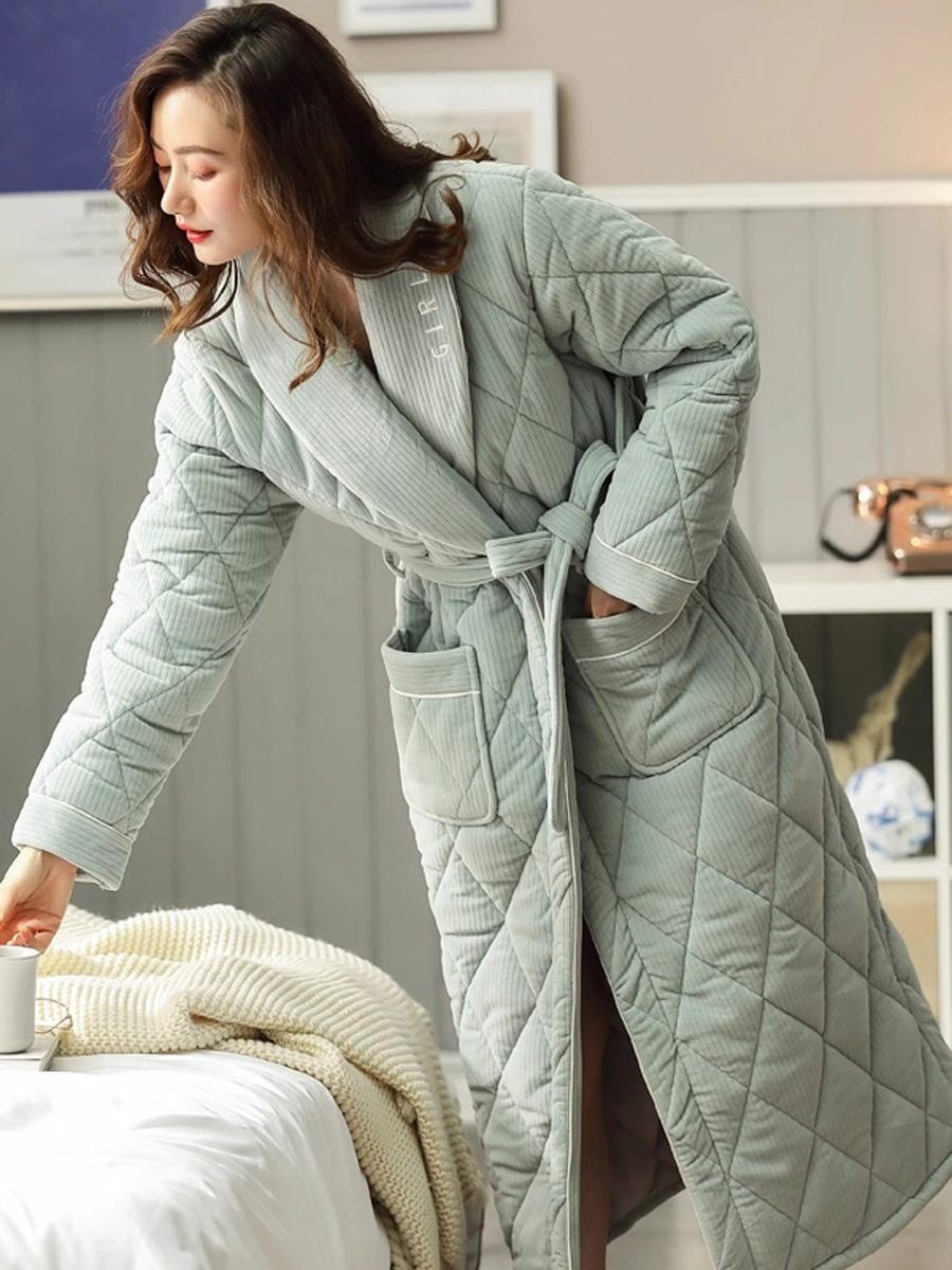 睡袍女冬季三层加厚加绒长款睡衣女款珊瑚绒夹棉冬天浴袍女秋冬款