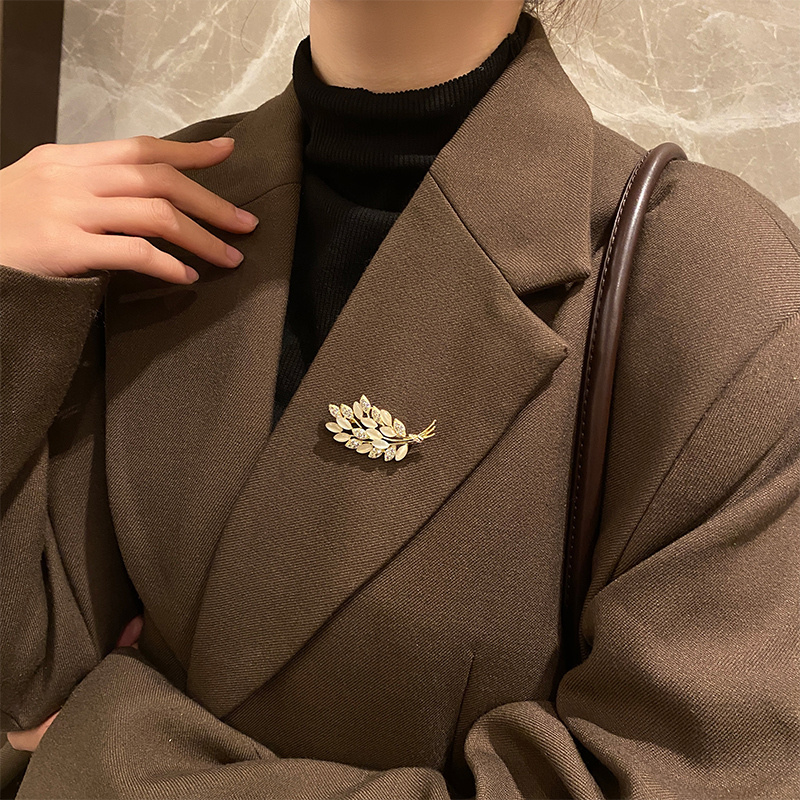 【一折专区】奥特莱斯清仓猫眼石麦穗胸针outlets女饰|潮流礼品女