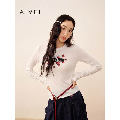 AIVEI欣贺艾薇2026早秋新舒适减龄樱桃印花正肩长袖T恤XSV5T02C