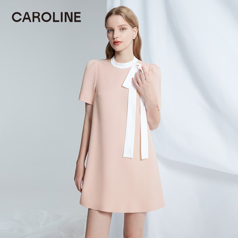 卡洛琳CAROLINE连衣裙