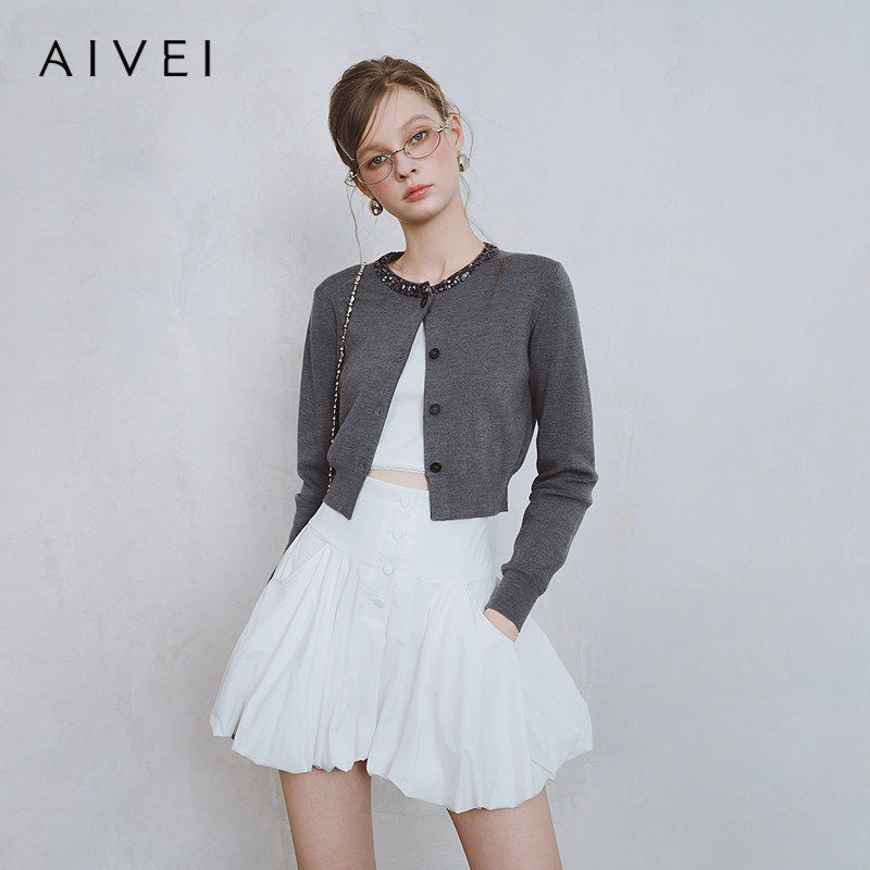 【格雷千金】AIVEI欣贺艾薇2025春季老钱高智风亮片短款针织开衫
