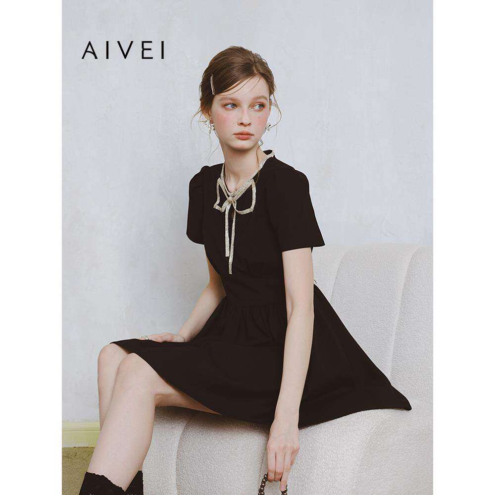 AIVEI欣贺艾薇2025春夏少女甜美风水钻蝴蝶结黑色连衣裙S713302A