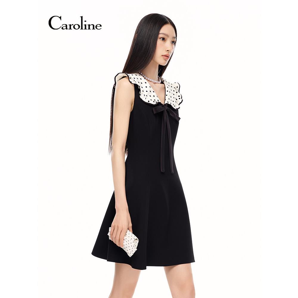 Caroline卡洛琳2026秋季新款复古波点娃娃领收腰连衣裙ESC4L08A