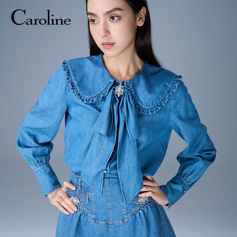 Caroline卡洛琳2025秋季新款星钻甜韵牛仔娃娃领衬衫ERC4C02C