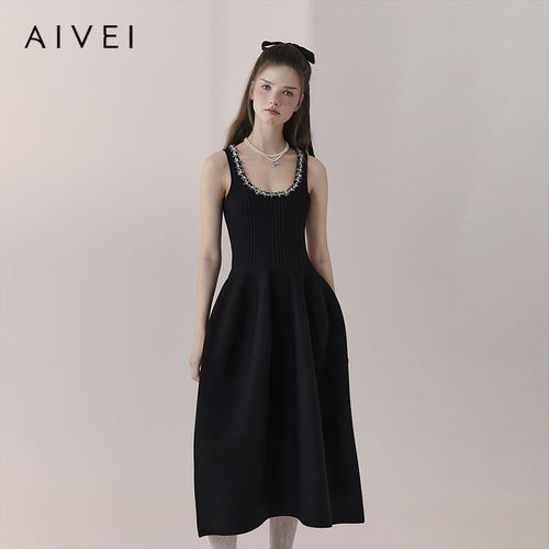 AIVEI欣贺艾薇2026春季法式优雅气质水钻针织背心连衣裙XSV1Z01B