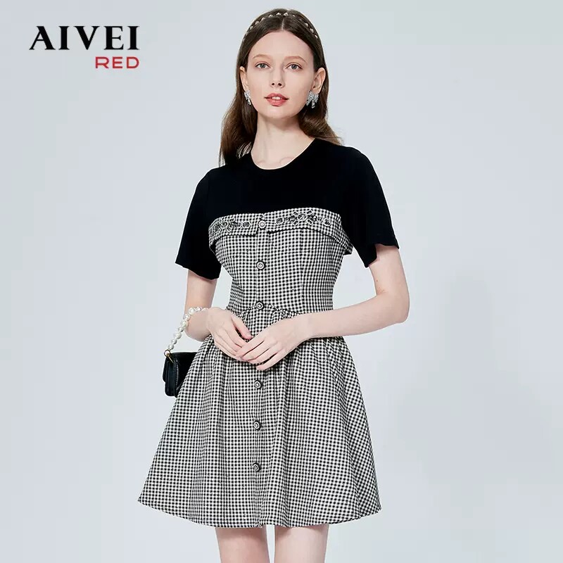 AIVEI欣贺艾薇2023春新T恤拼接钉钻高腰复古格子连衣裙P0160013