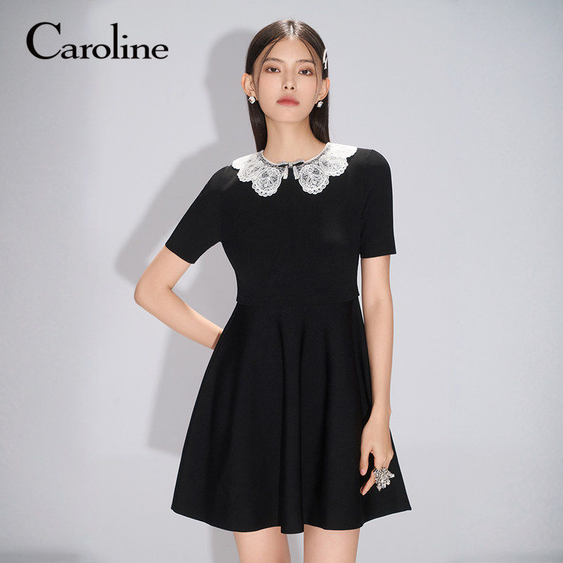 Caroline卡洛琳25春季新款赫本风收腰针织短袖小黑裙ECRFAB01
