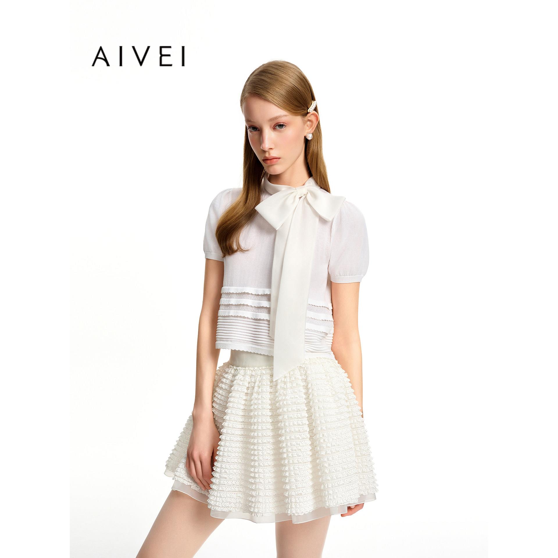 AIVEI欣贺艾薇2026早秋知性通勤千金风蝴蝶结短袖针织衫XSV5M41B